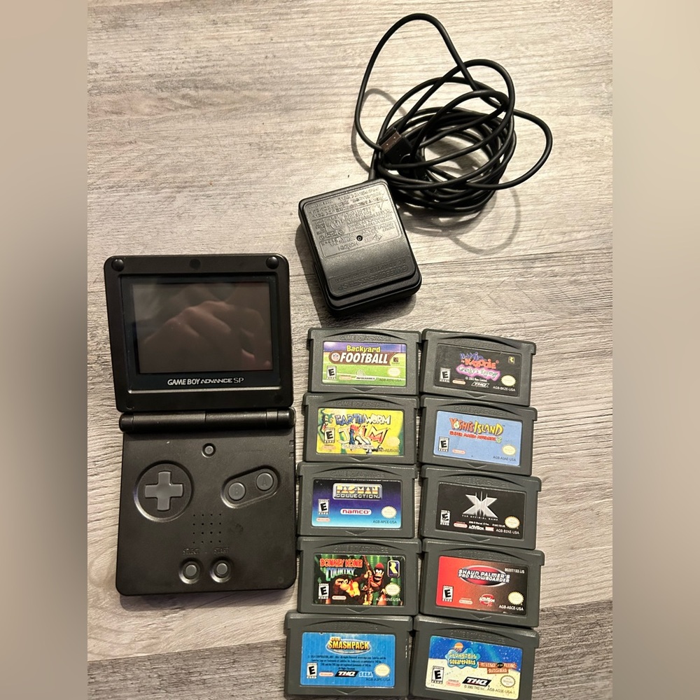 Nintendo Gameboy advance bundle